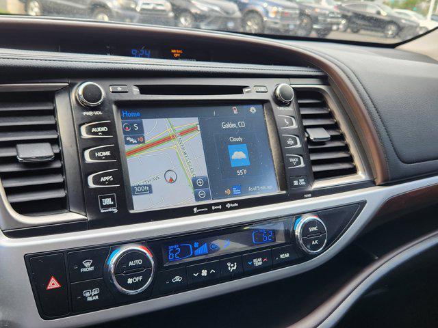 used 2016 Toyota Highlander car, priced at $23,809