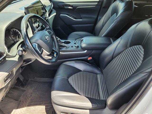 used 2023 Toyota Highlander car, priced at $44,698