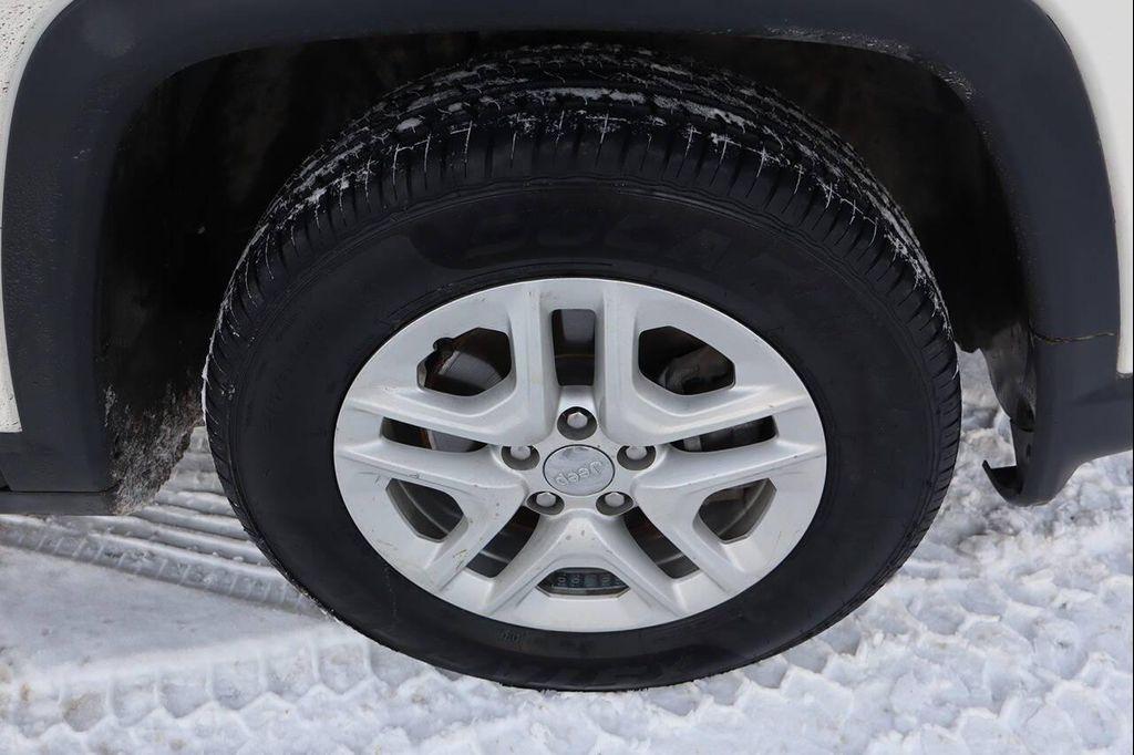 used 2019 Jeep Compass car, priced at $13,999