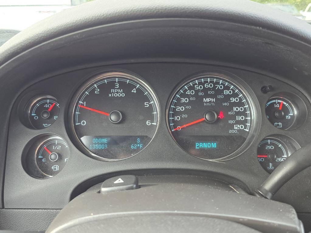 used 2013 Chevrolet Suburban car