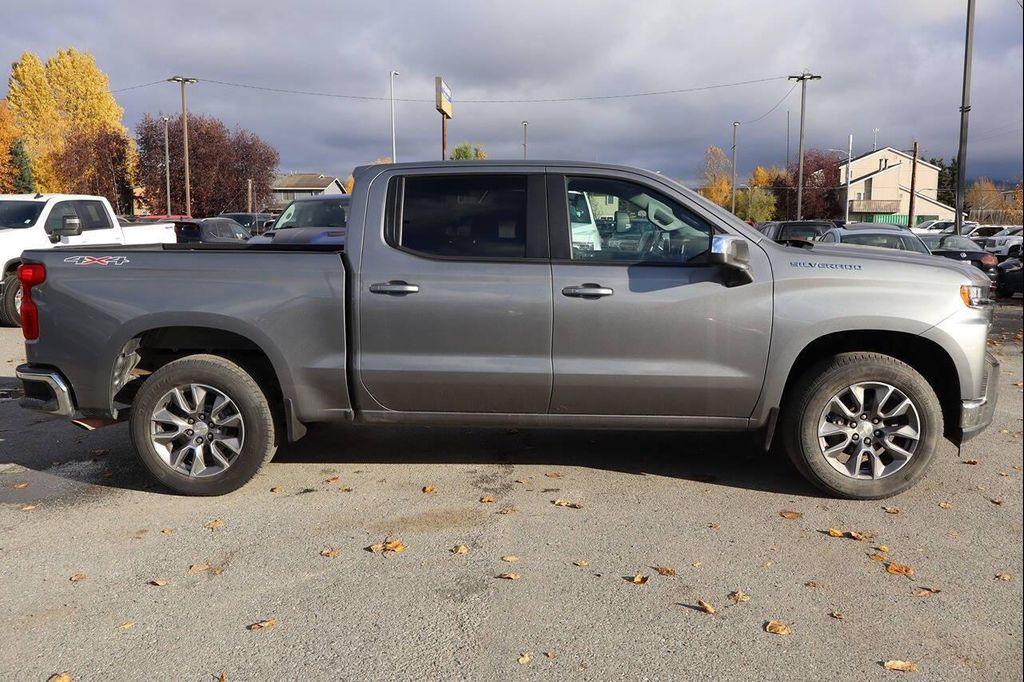 used 2022 Chevrolet Silverado 1500 car, priced at $31,999