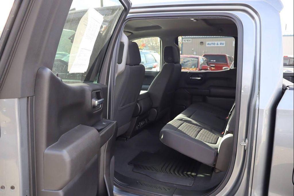 used 2022 Chevrolet Silverado 1500 car, priced at $31,999