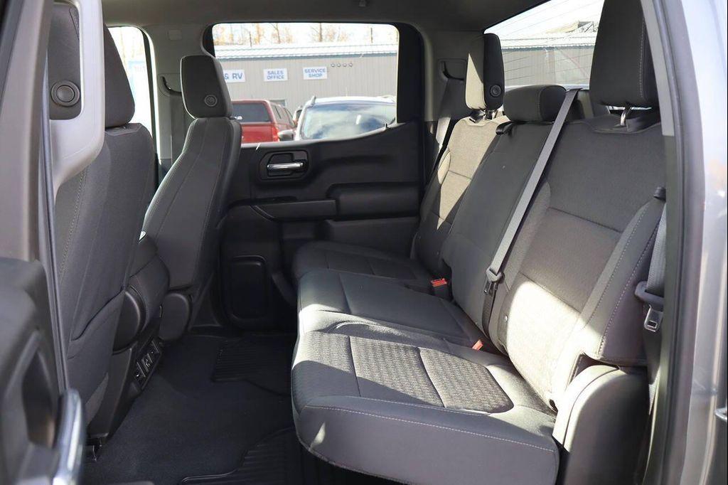 used 2022 Chevrolet Silverado 1500 car, priced at $31,999