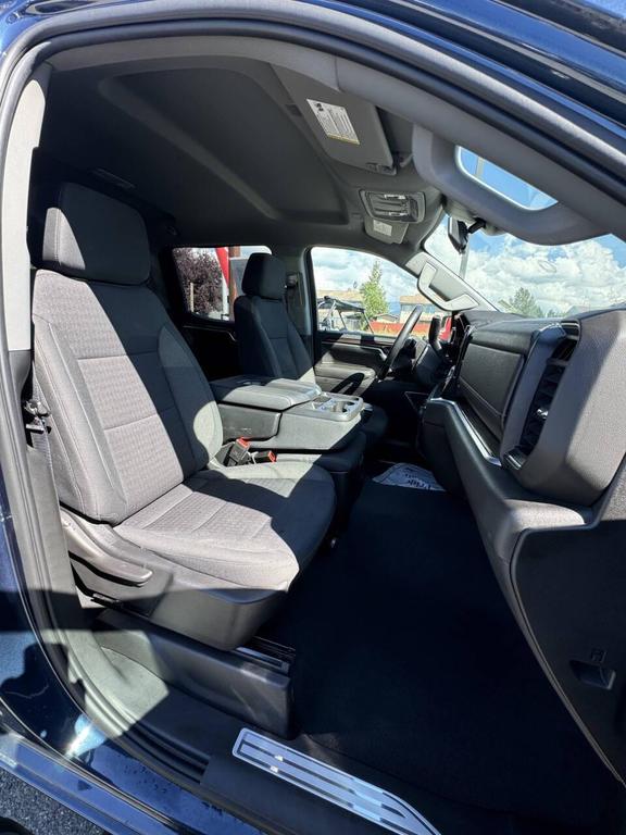 used 2022 Chevrolet Silverado 1500 car, priced at $38,999