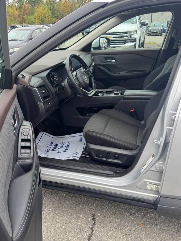 used 2023 Nissan Rogue car, priced at $24,999