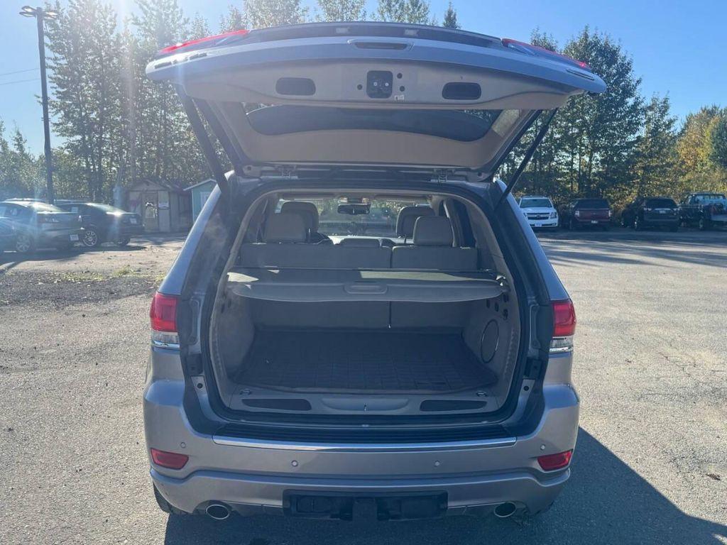 used 2016 Jeep Grand Cherokee car, priced at $18,999