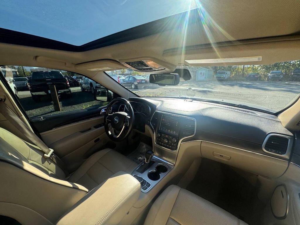 used 2016 Jeep Grand Cherokee car, priced at $18,999