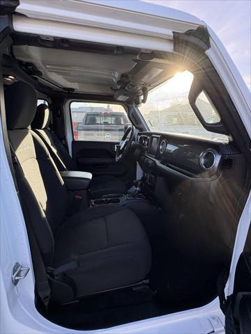 used 2023 Jeep Gladiator car, priced at $32,977