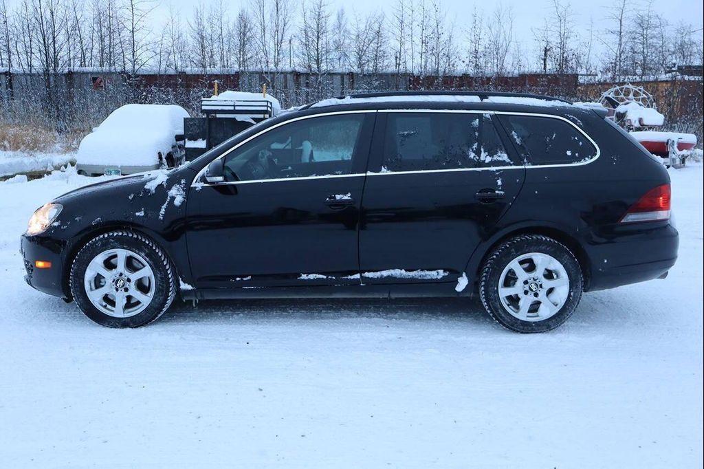 used 2012 Volkswagen Jetta SportWagen car, priced at $9,999