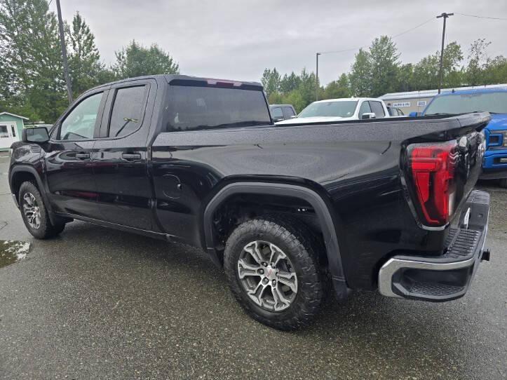 used 2020 GMC Sierra 1500 car, priced at $28,499