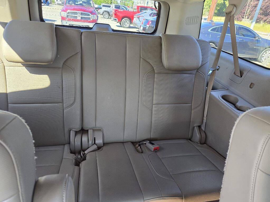 used 2016 Chevrolet Suburban car, priced at $22,198