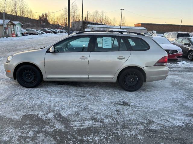 used 2013 Volkswagen Jetta SportWagen car, priced at $9,999