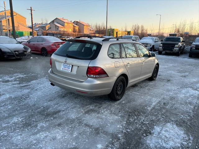 used 2013 Volkswagen Jetta SportWagen car, priced at $9,999