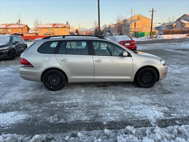 used 2013 Volkswagen Jetta SportWagen car, priced at $9,999