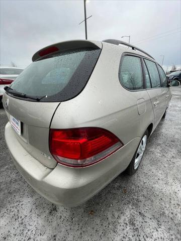 used 2013 Volkswagen Jetta SportWagen car, priced at $9,199