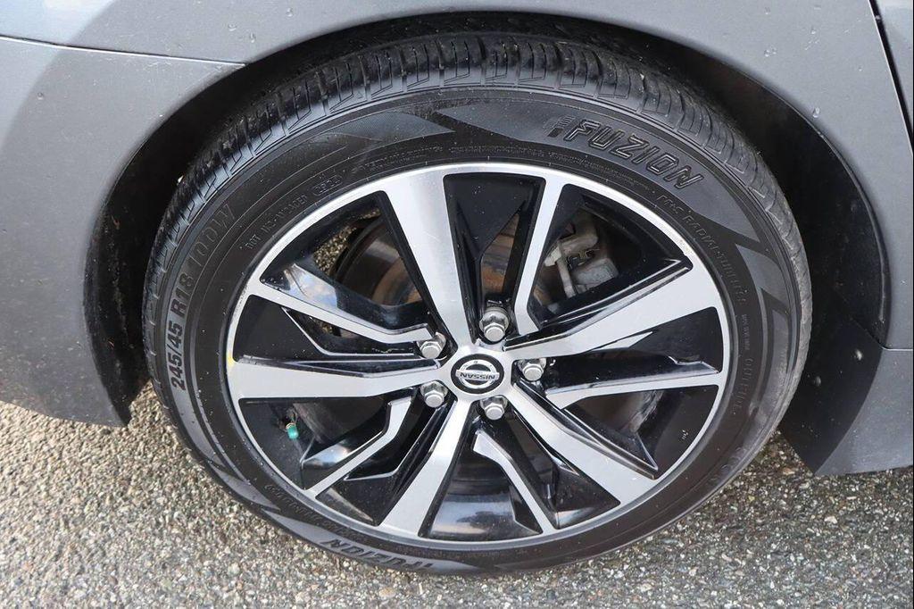 used 2021 Nissan Maxima car, priced at $16,999