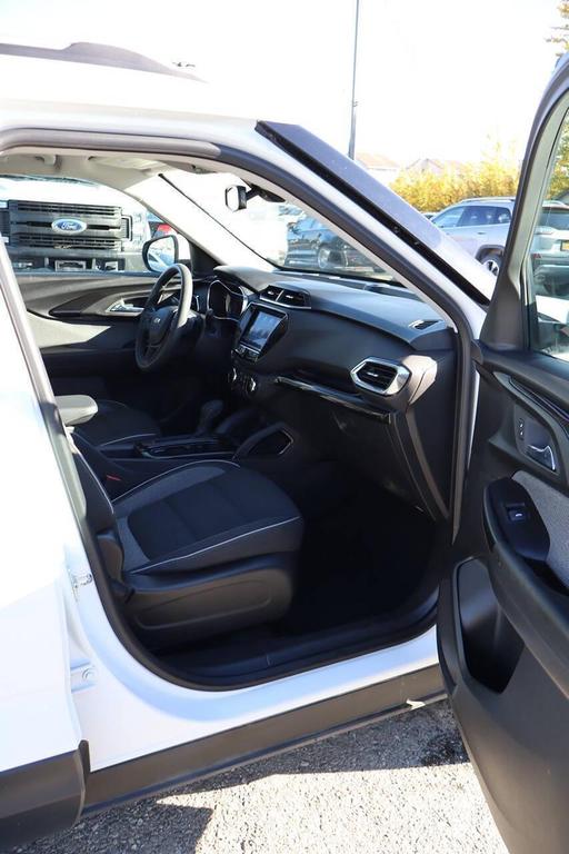 used 2022 Chevrolet TrailBlazer car, priced at $20,275