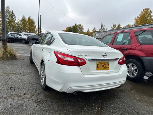 used 2017 Nissan Altima car