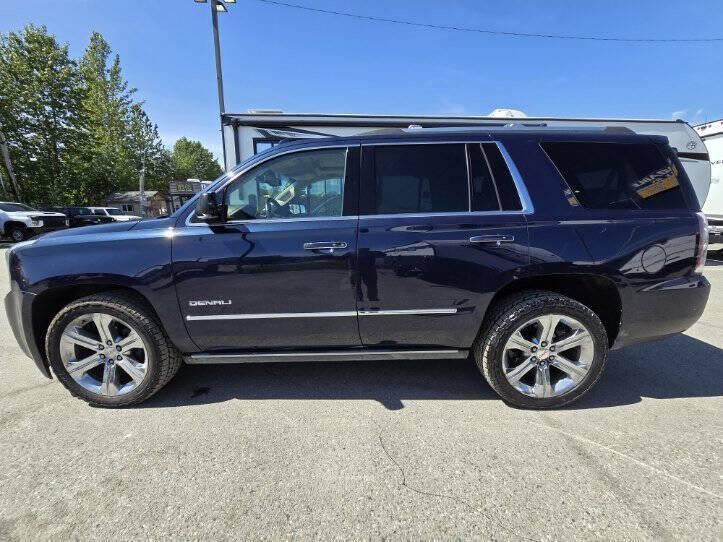 used 2018 GMC Yukon car, priced at $27,999