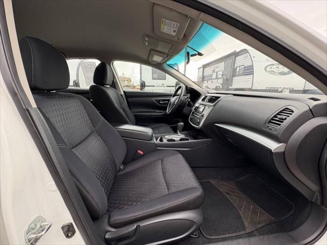used 2017 Nissan Altima car