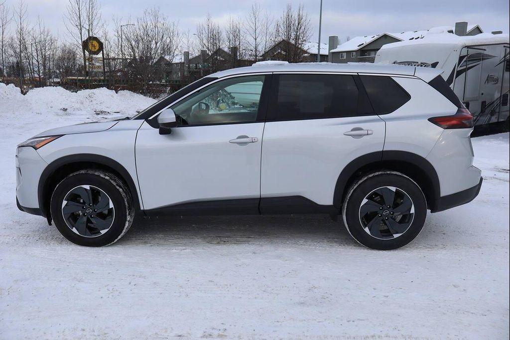 used 2024 Nissan Rogue car, priced at $24,561