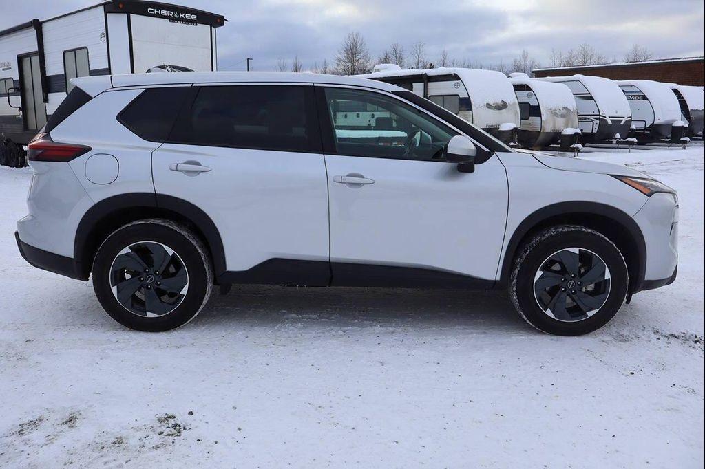 used 2024 Nissan Rogue car, priced at $24,561