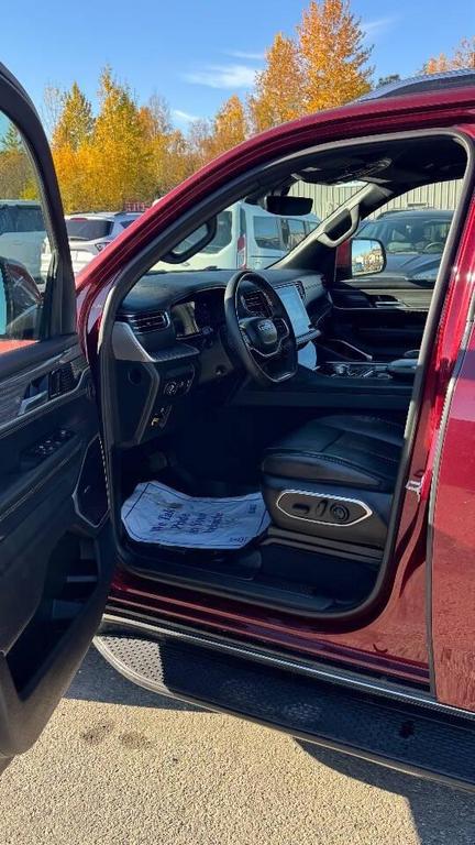 used 2022 Jeep Wagoneer car, priced at $43,999