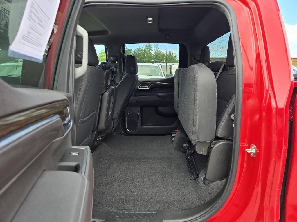 used 2022 Chevrolet Silverado 1500 car, priced at $39,899