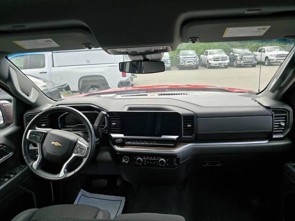 used 2022 Chevrolet Silverado 1500 car, priced at $39,899