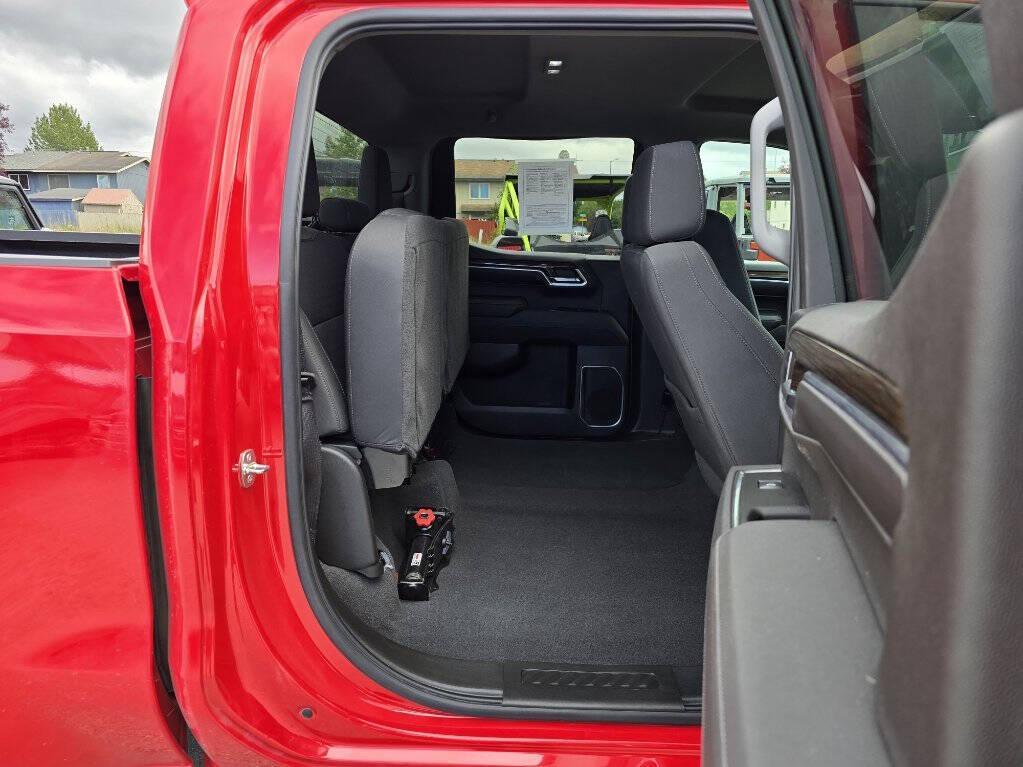 used 2022 Chevrolet Silverado 1500 car, priced at $39,899