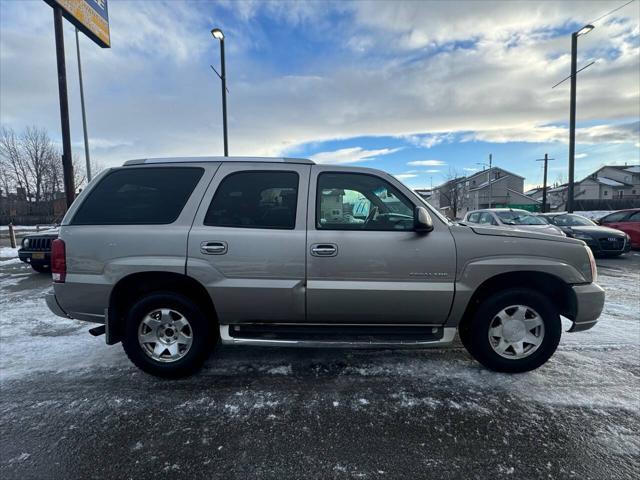 used 2003 Cadillac Escalade car, priced at $7,999