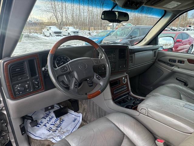 used 2003 Cadillac Escalade car, priced at $7,999