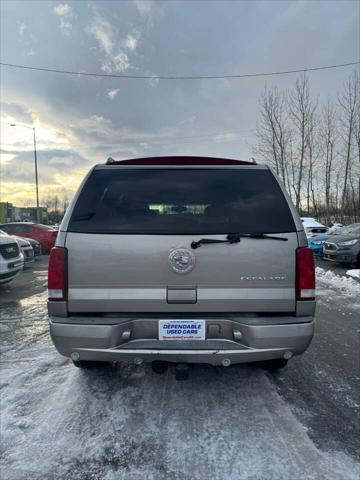 used 2003 Cadillac Escalade car, priced at $7,999