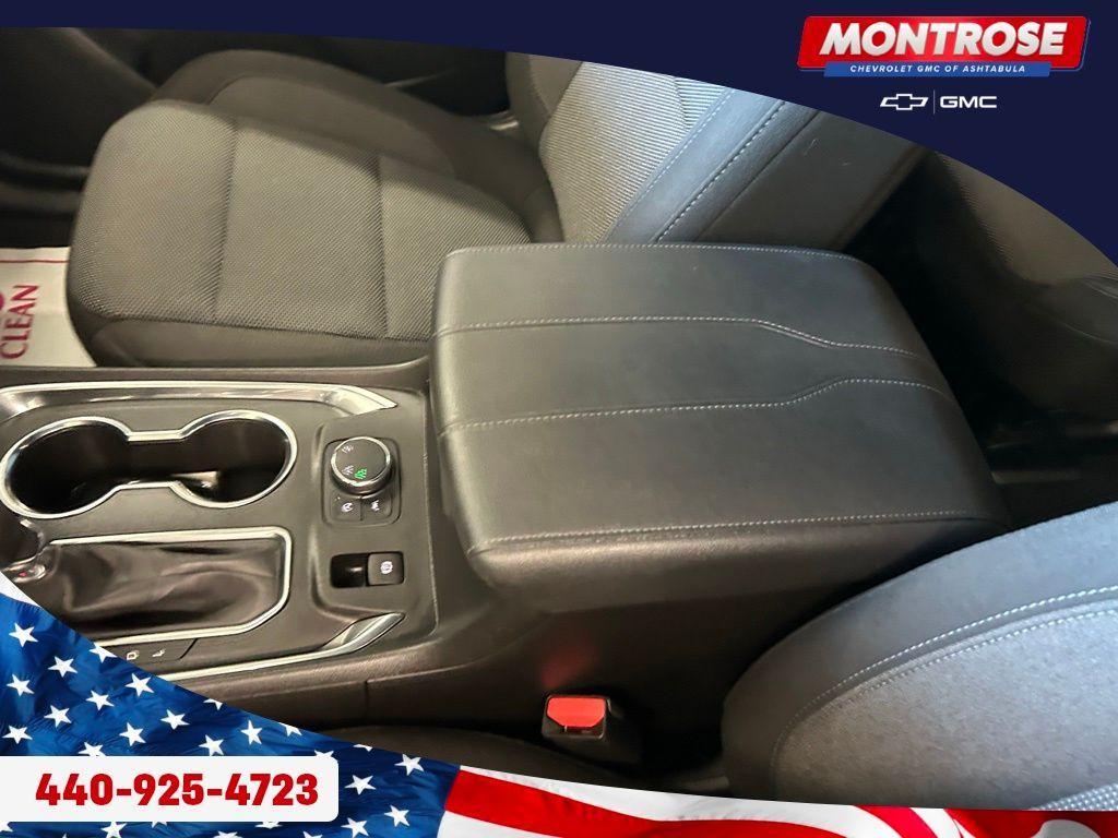 used 2023 Chevrolet Traverse car, priced at $31,900