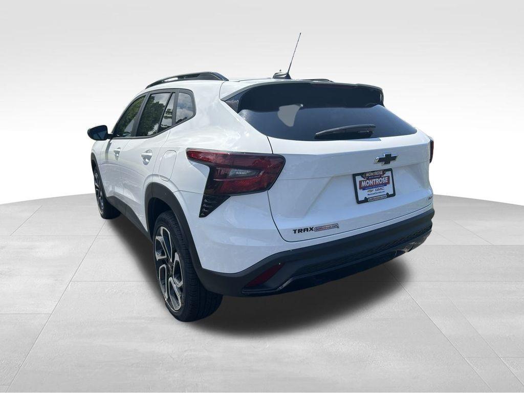 new 2025 Chevrolet Trax car, priced at $24,999