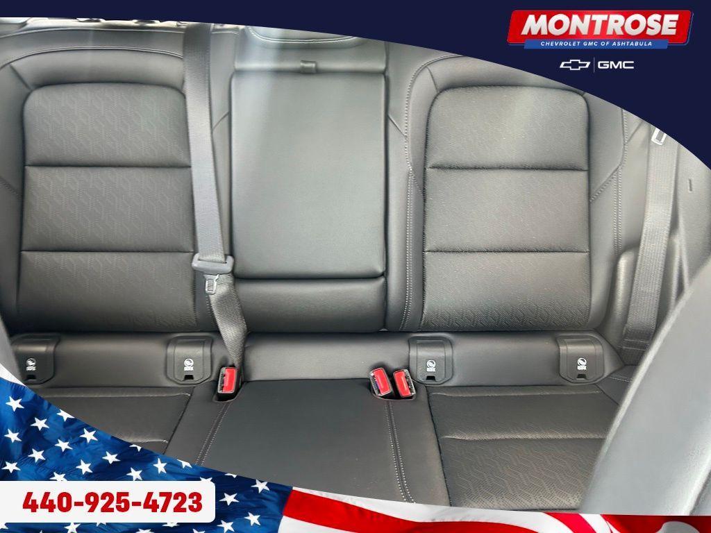 new 2026 Chevrolet Equinox car, priced at $32,999