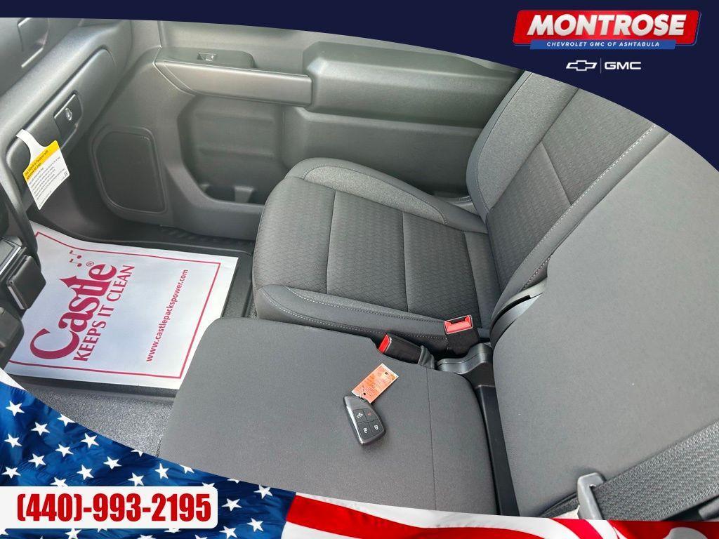 new 2026 GMC Sierra 1500 car, priced at $43,075