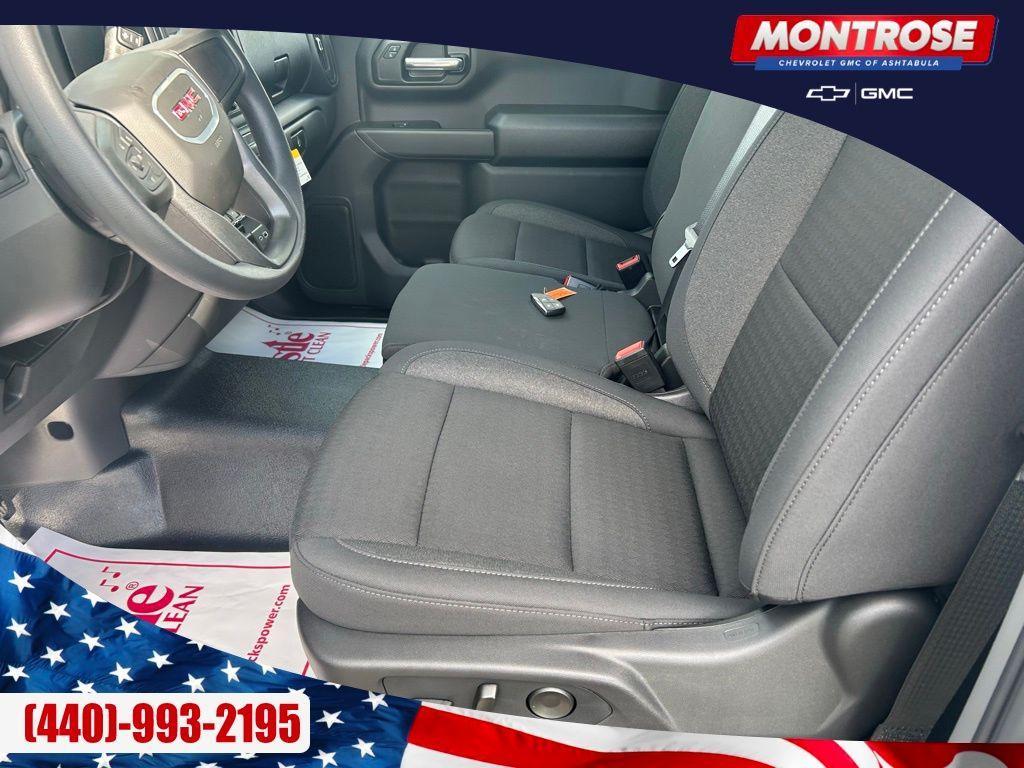 new 2026 GMC Sierra 1500 car, priced at $43,075