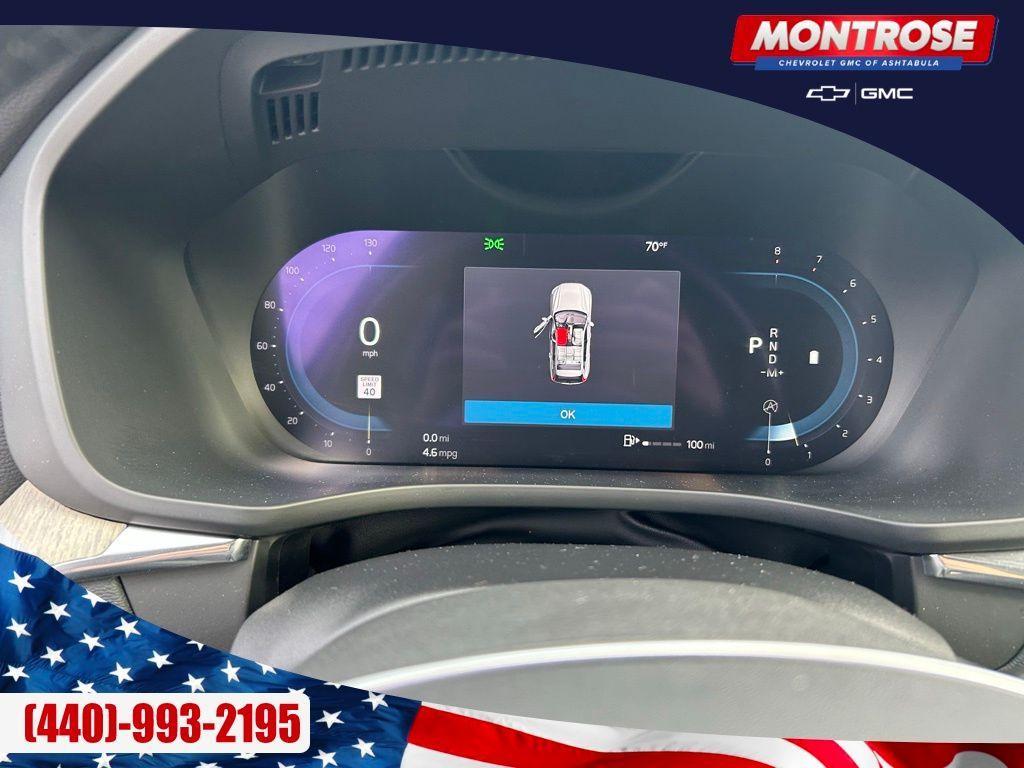 used 2022 Volvo XC60 car, priced at $33,400