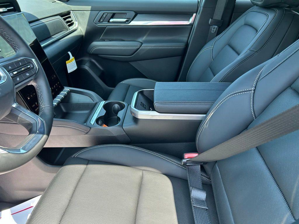 new 2026 GMC Terrain car, priced at $37,171