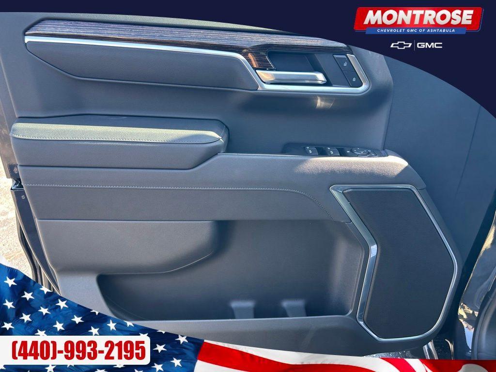 new 2026 GMC Sierra 1500 car, priced at $52,250