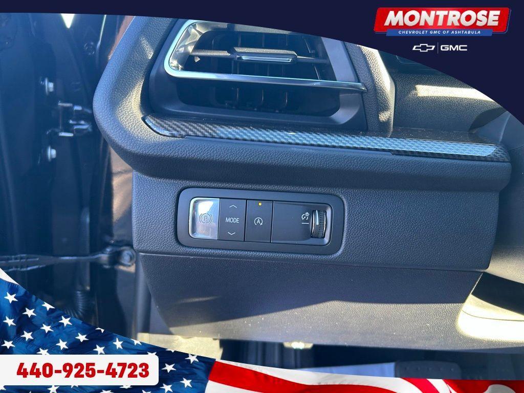 new 2026 Chevrolet Traverse car, priced at $55,680