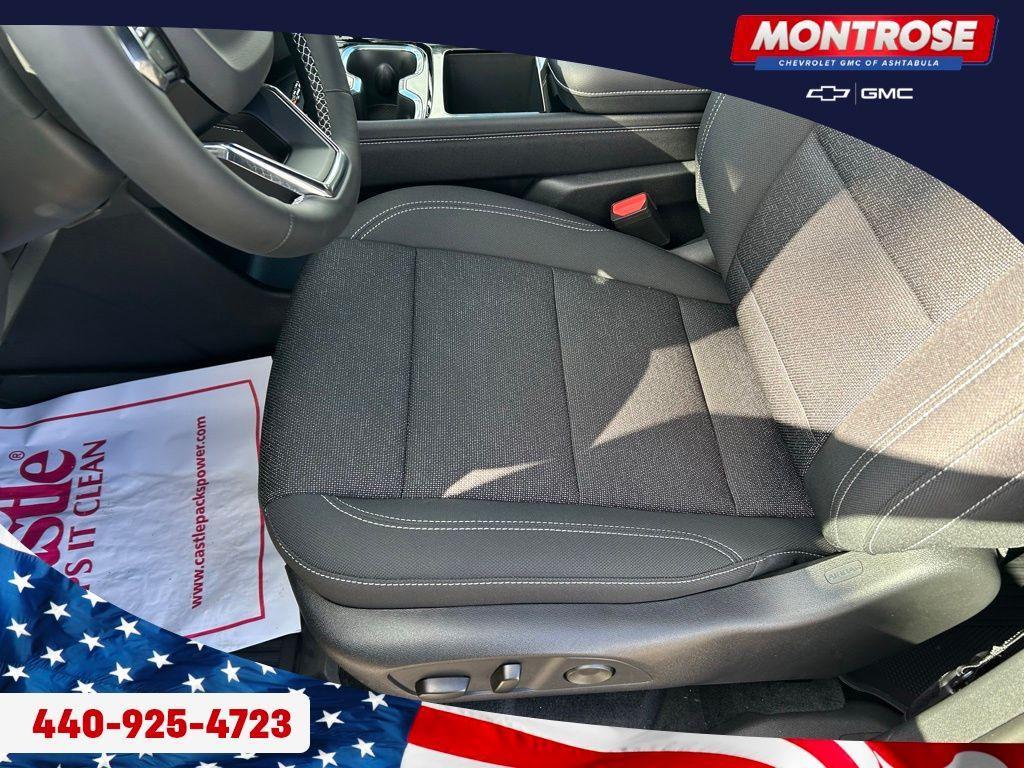 new 2026 Chevrolet Traverse car, priced at $44,999