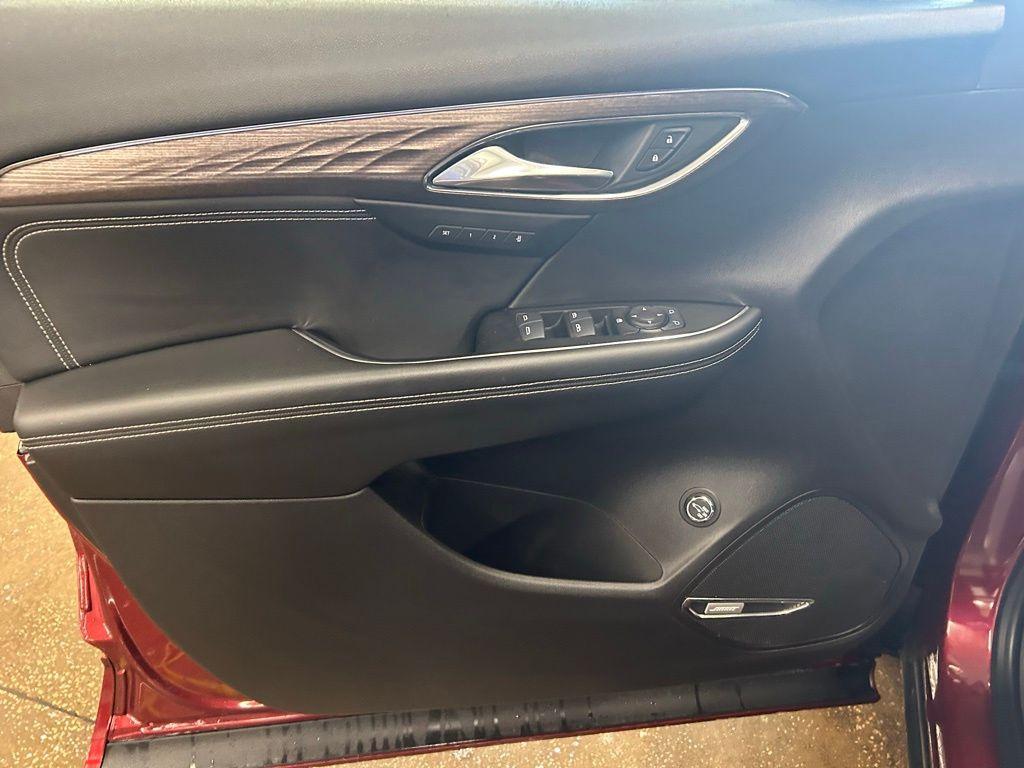 used 2022 Buick Envision car, priced at $28,750