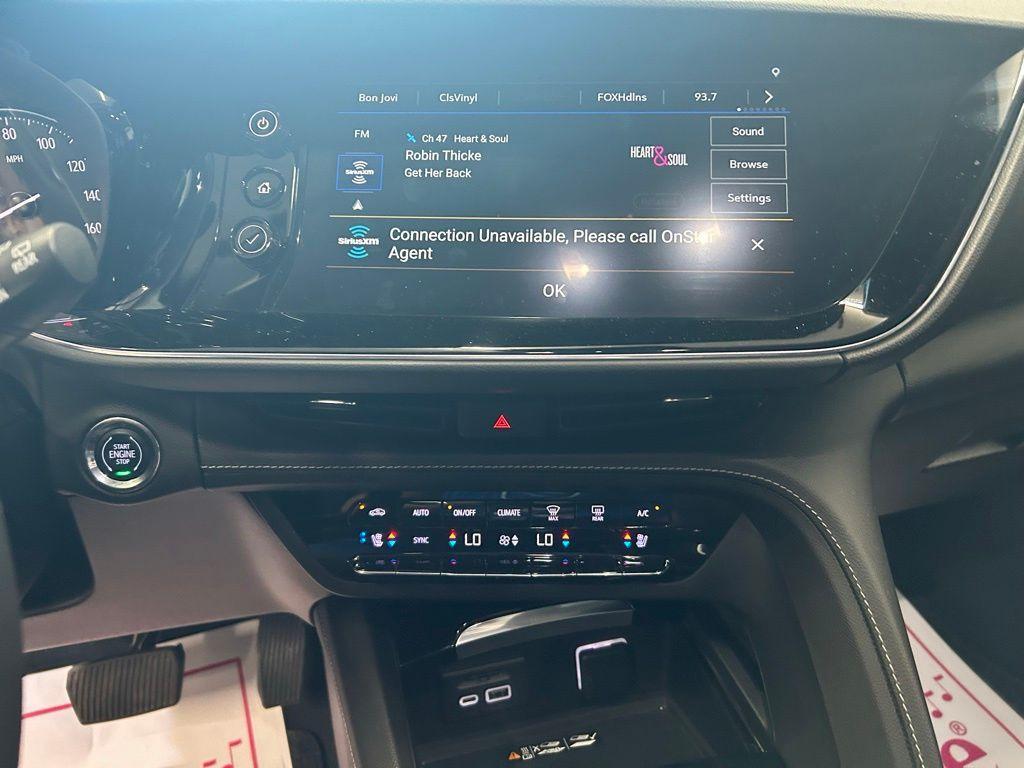 used 2022 Buick Envision car, priced at $29,800