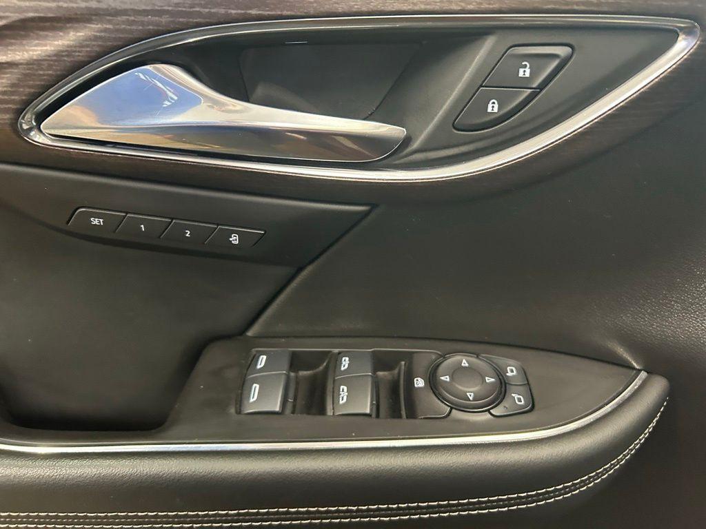 used 2022 Buick Envision car, priced at $29,800