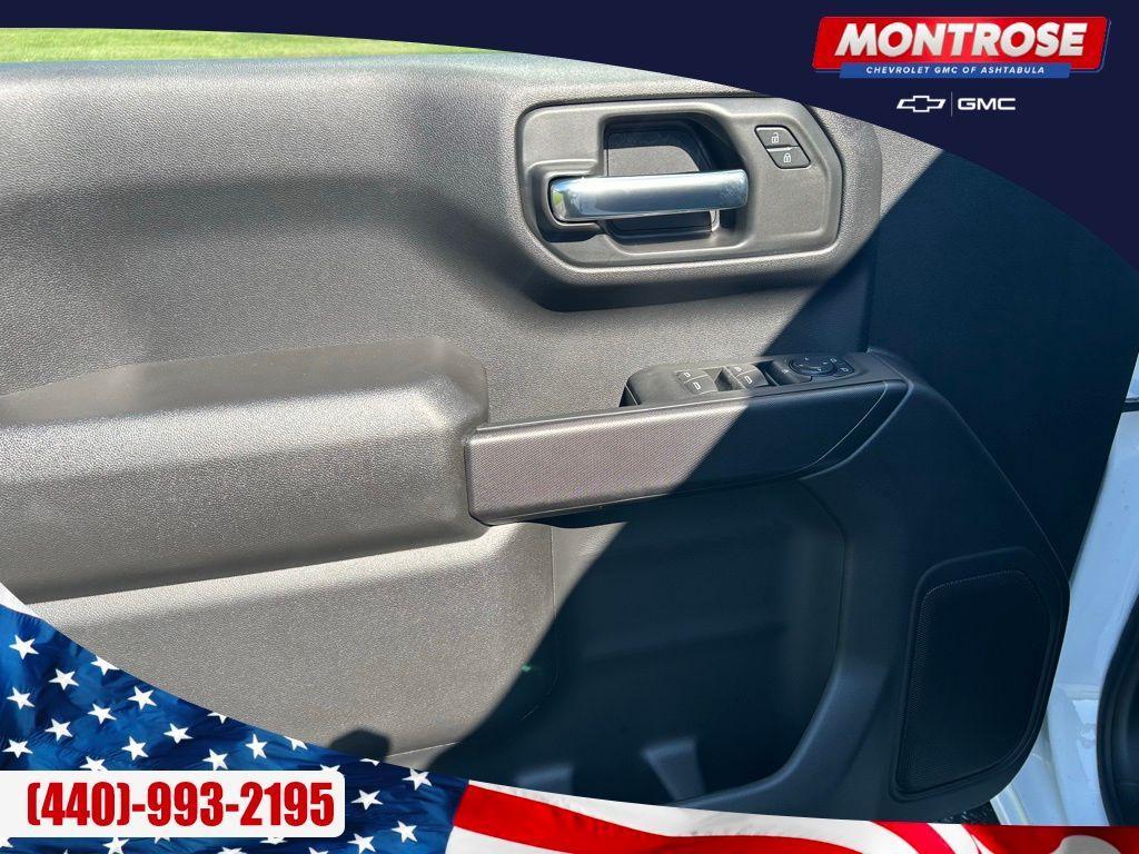 new 2026 GMC Sierra 1500 car, priced at $49,747