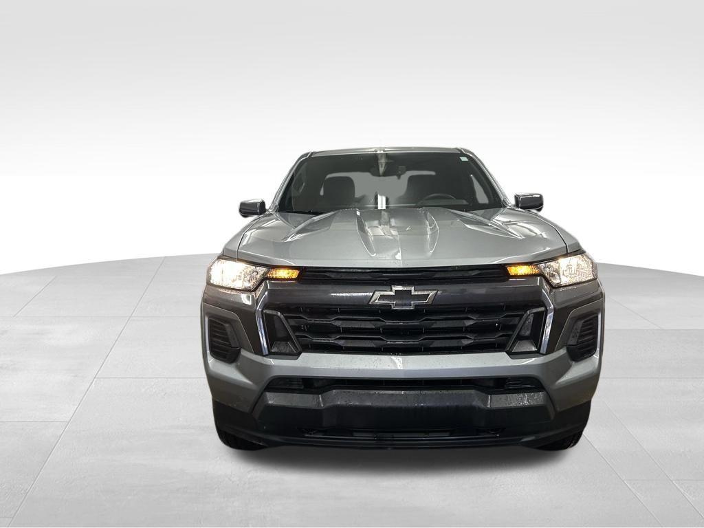 used 2025 Chevrolet Colorado car, priced at $38,500