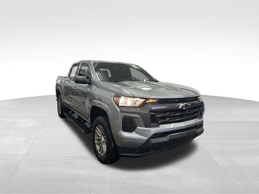used 2025 Chevrolet Colorado car, priced at $38,500