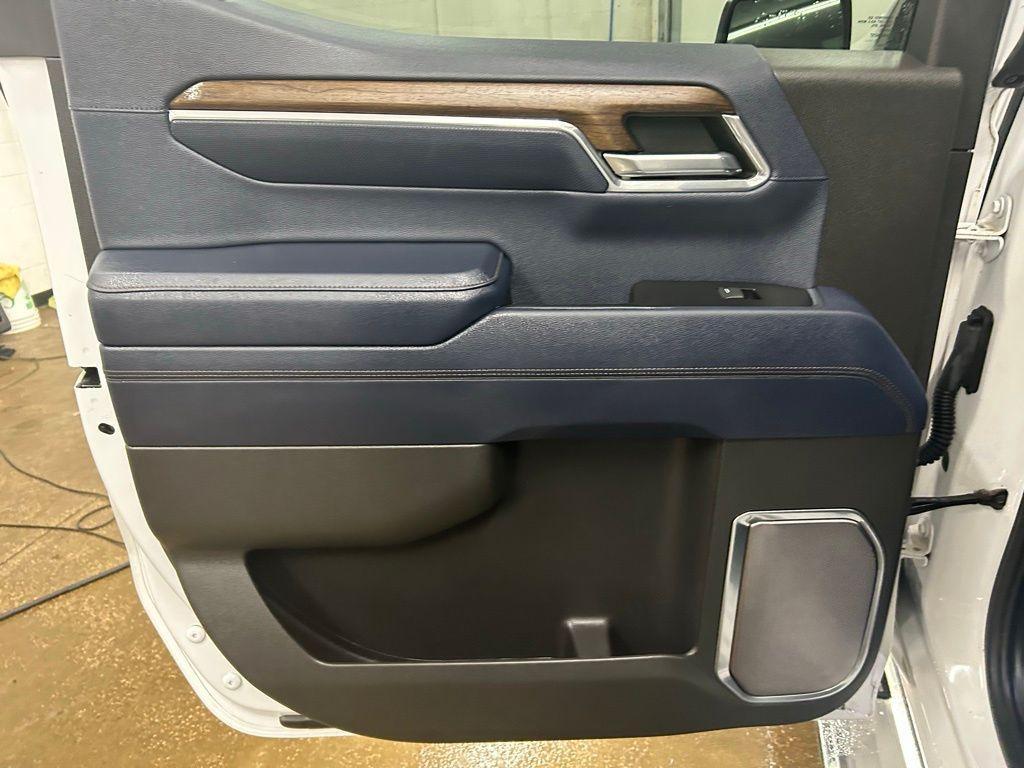 used 2022 Chevrolet Silverado 1500 car, priced at $47,900